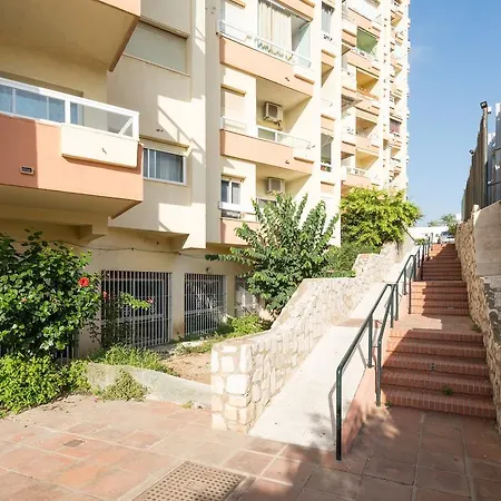 Malagasuite Front Beach Apartamento *